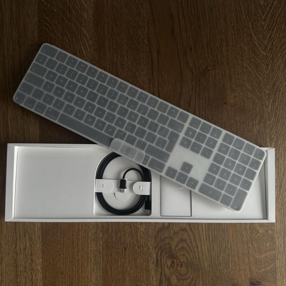 Klawiatura apple Magic Keyboard with Touch ID