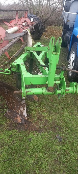 Продам Плуг Бомет