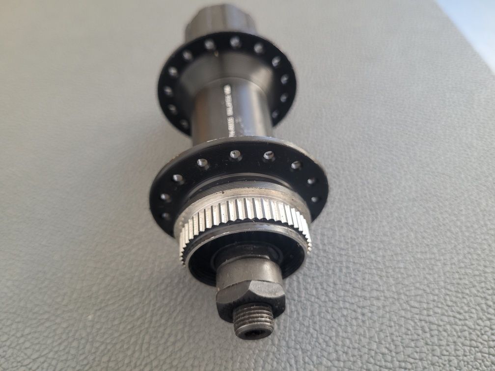 Piasta Koła Rowerowego Shimano FH-RM35 Nowa 32H Zacisk 135mm