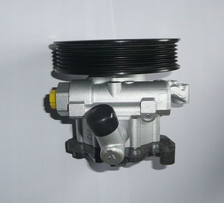 POMPA WSPOMAGANIA MERCEDES ML63 C63 E63 AMG 6.3 V8
