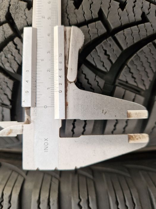 Opony zimowe Goodyear UltraGrip 195/65r15 (91T)