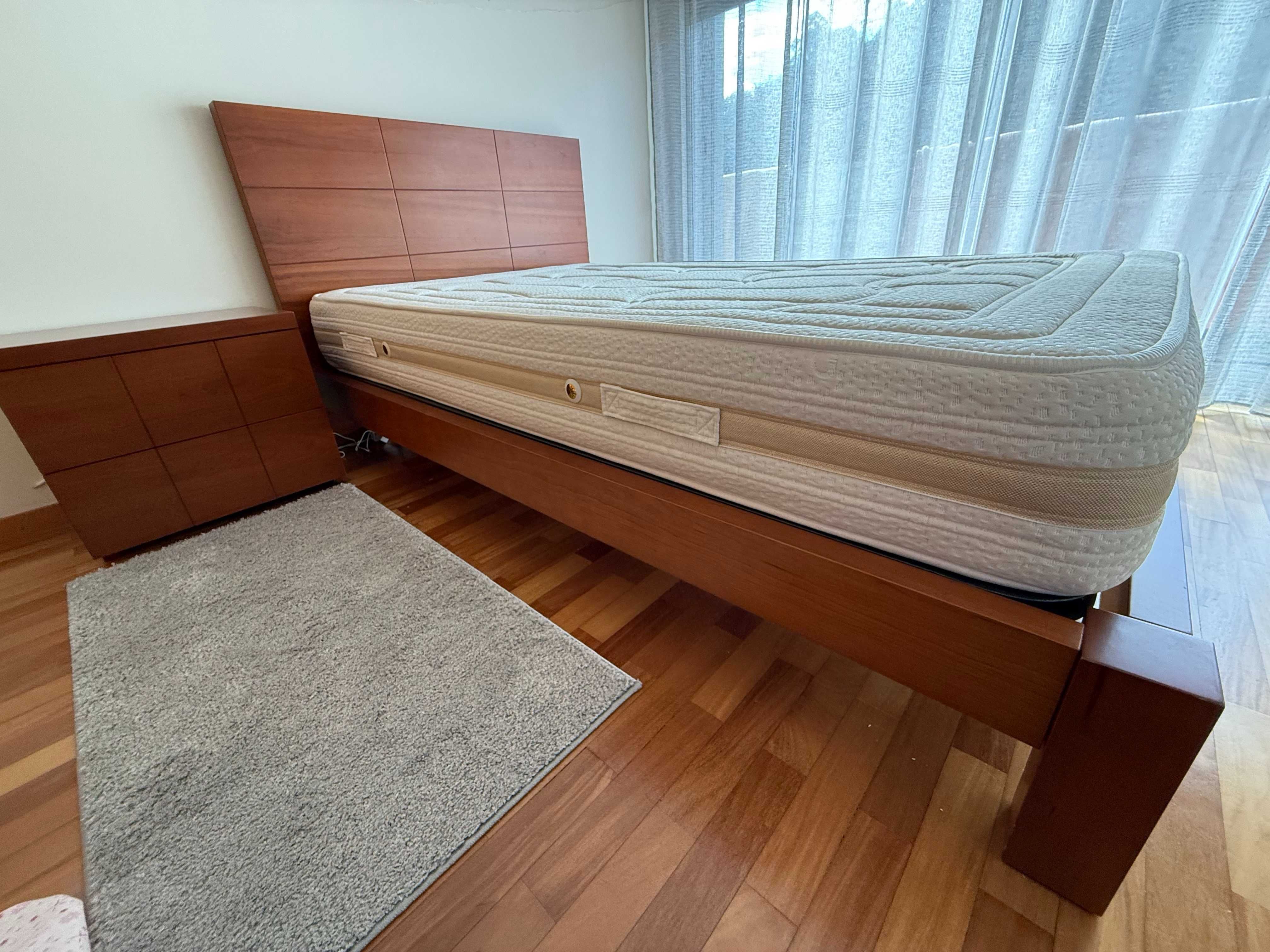 Mobíilia de quarto solteiro com estrado e colchão | CEREJEIRA