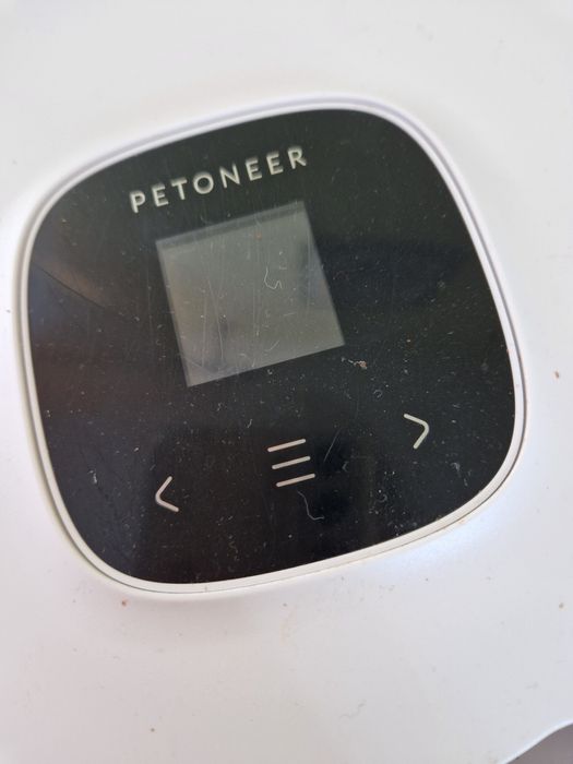 Miska automatyczna dla kota/psa