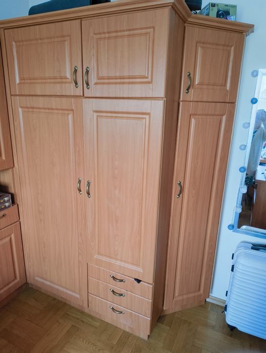 Komplet mebli do pokoju młodzieżowego