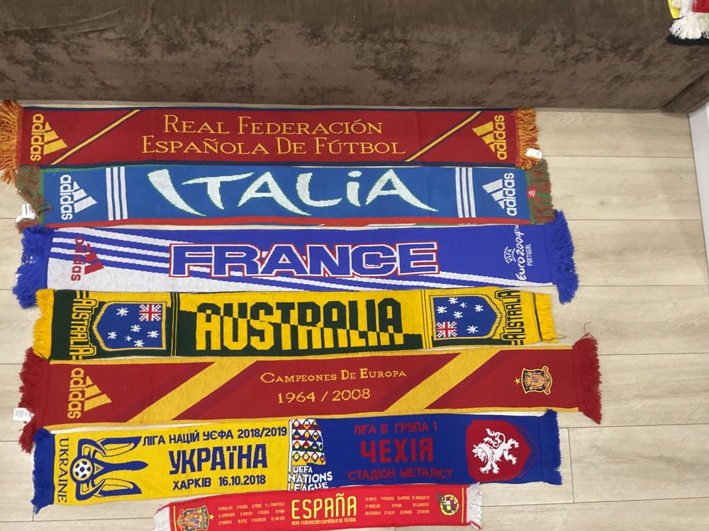 Футбольные шарфы национальных сборных