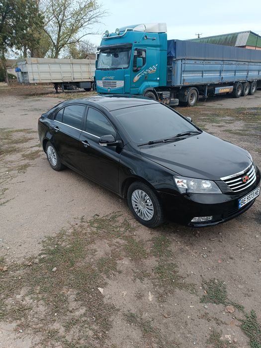 Продам Джилі Емгрант 7 2013г.1.5 газ бензин
