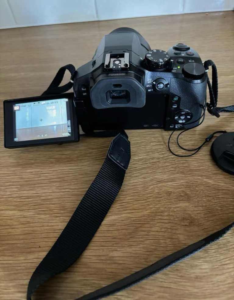 Panasonic Lumix DMC-FZ330