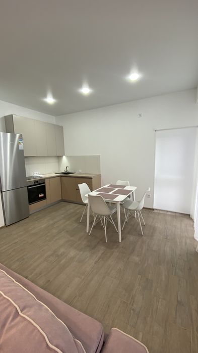 Сдам студию в центре