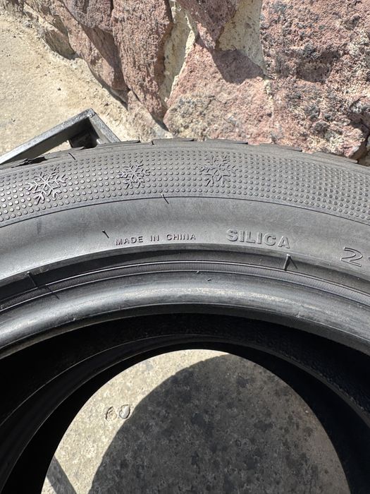 215/55R17 Landsail Winter Lander 2шт