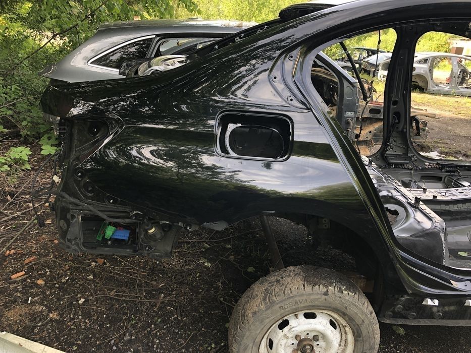 Чверть задня права BMW 3 G20 колір 668 2019-