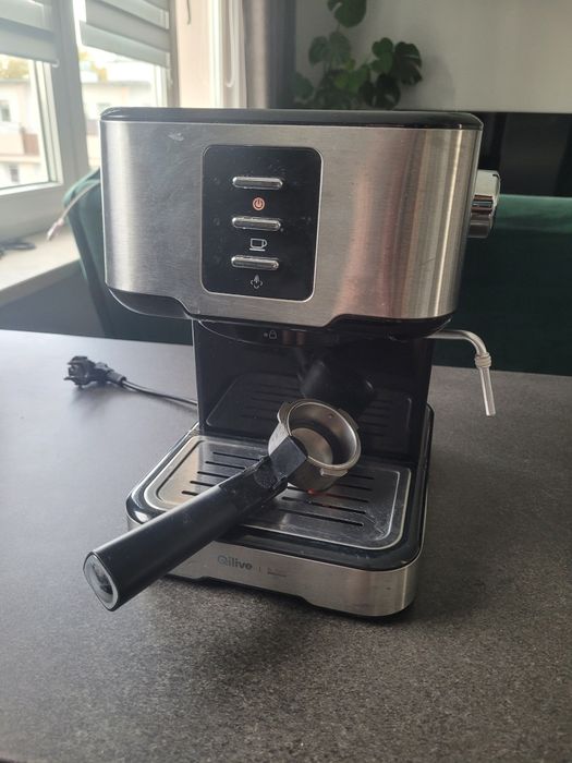 Ekspres do kawy, ciśnieniowy kolbowy Qilive 5685