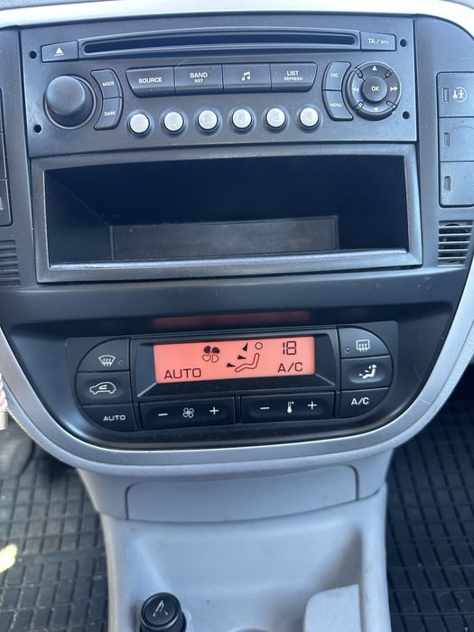 CITROEN C3 1.4HDI Exclusive