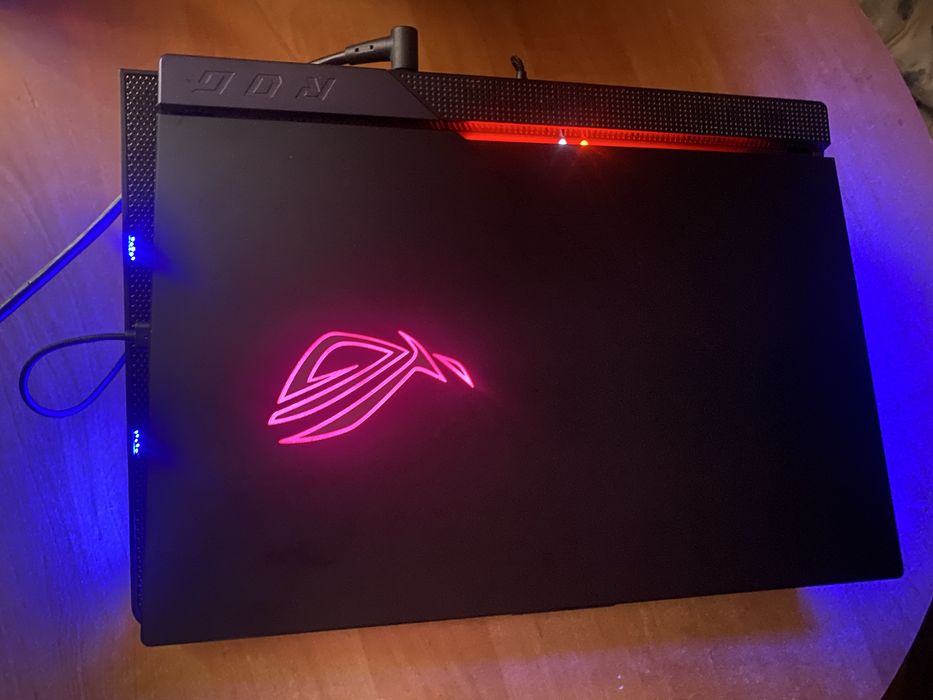 Laptop Gamingowy Asus Rog Strix G533ZX 3080ti 16gb Vram intel i9 12th