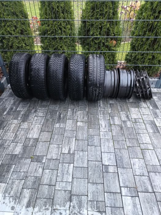 Koła zimowe 15" z peguot 307 + 2 felgi 16" + koło 16"