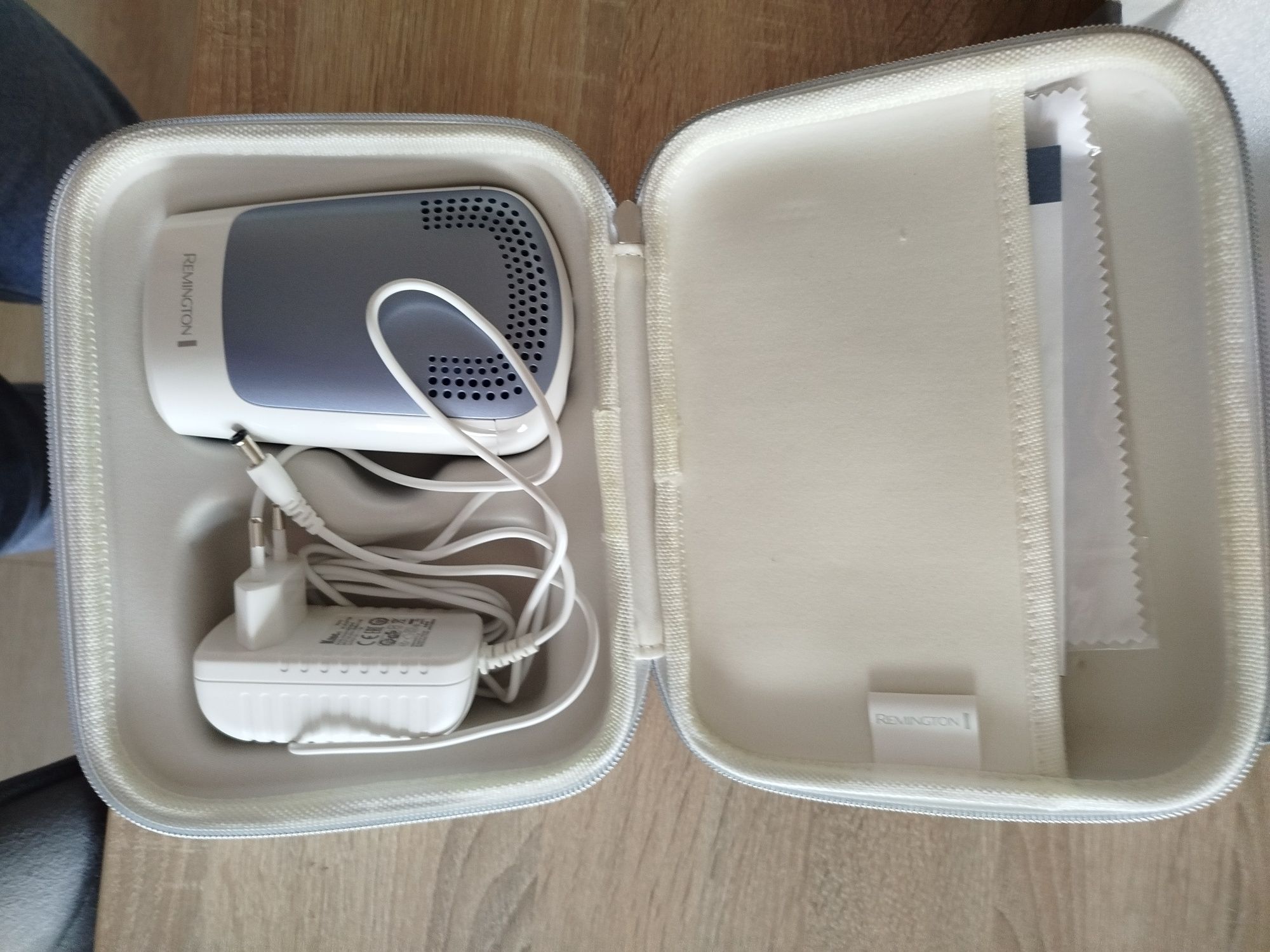 Nowy depilator laserowy remington