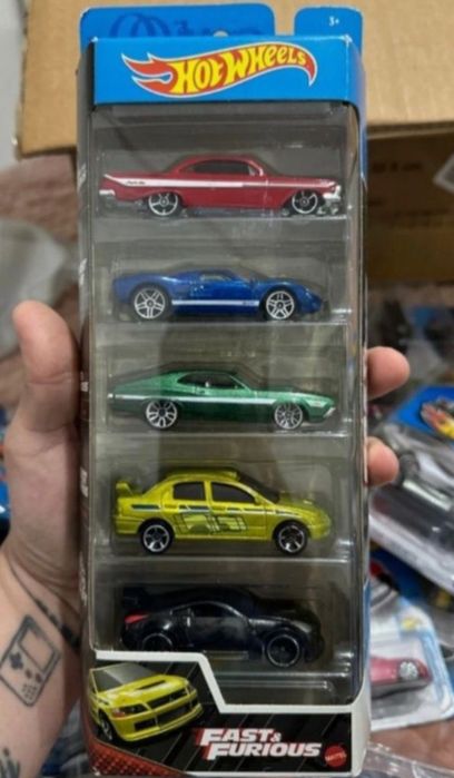 Pack 5 miniaturas hot wheels fast & furious