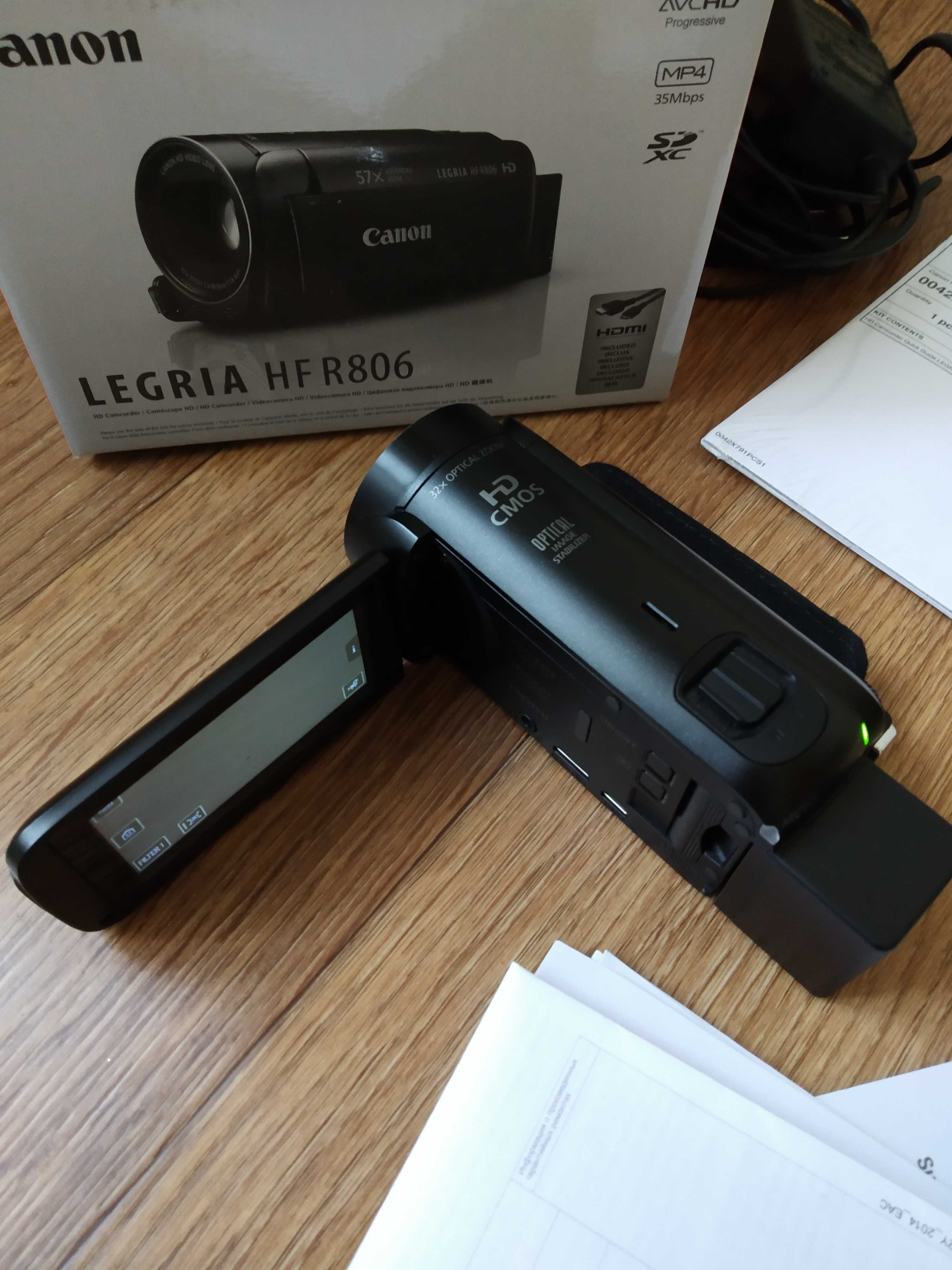 Видеокамера Canon Legria hf 806