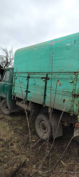 Продам УАЗ  452Д на ходу с газом