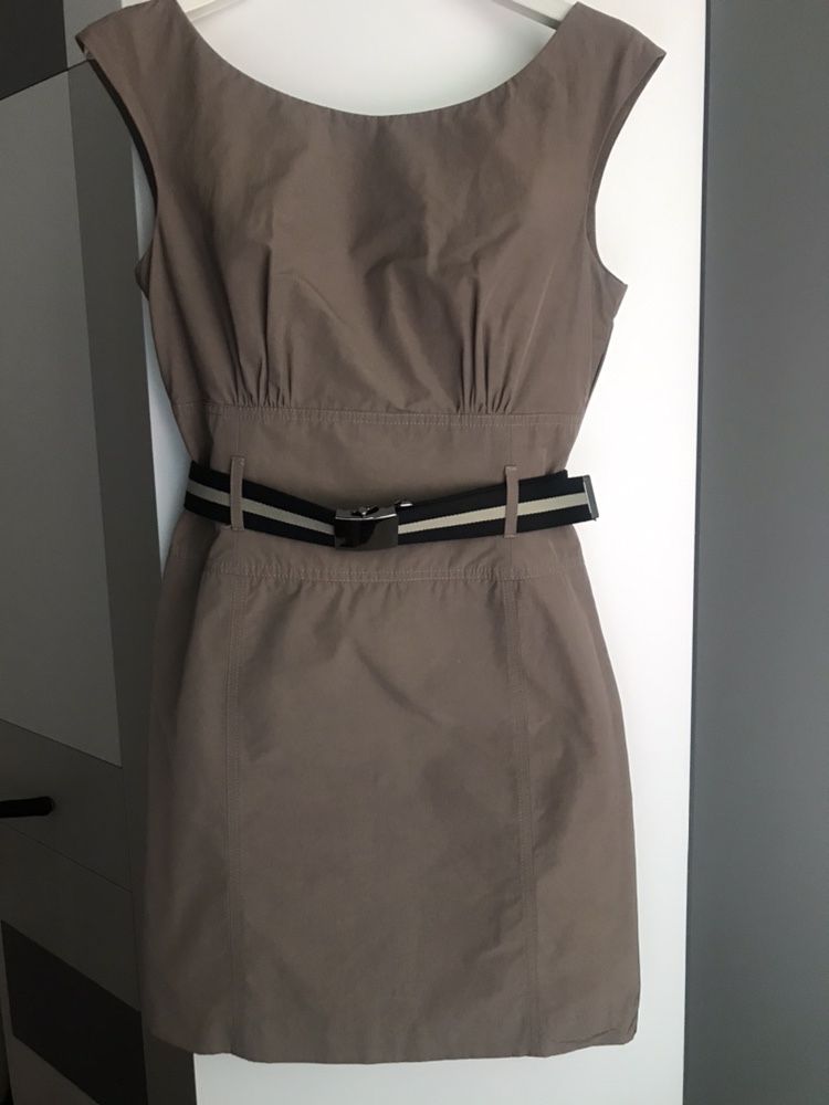 Sukienka simple rozm.36 kawa latte
