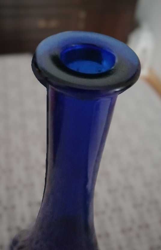 Kobaltowa butelka, wazon 28.5 cm.