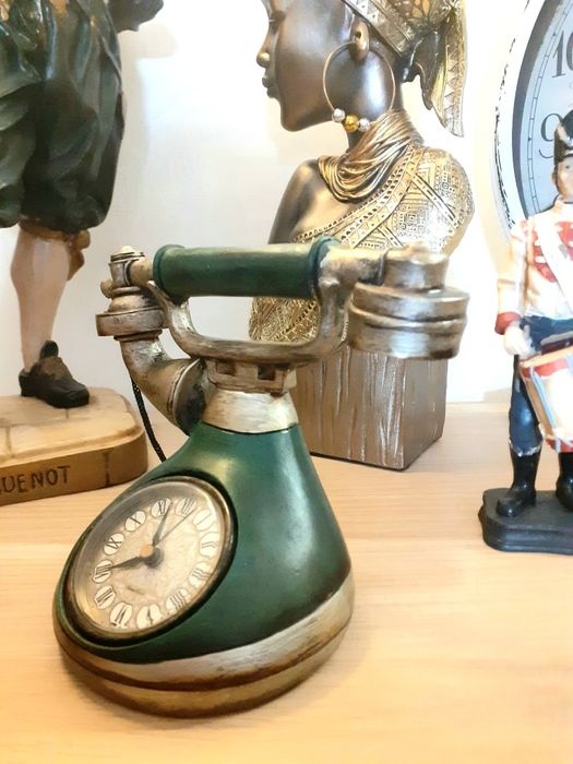 Relogio Antigo Coleção Decorativo Telefone Vintage
