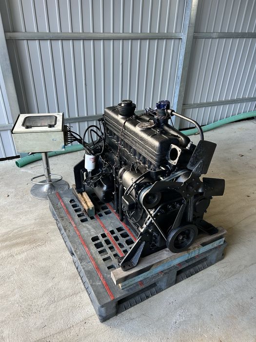 Silnik wysokoprężny DAF DD575 6-cyl z panelem sterującym komplet