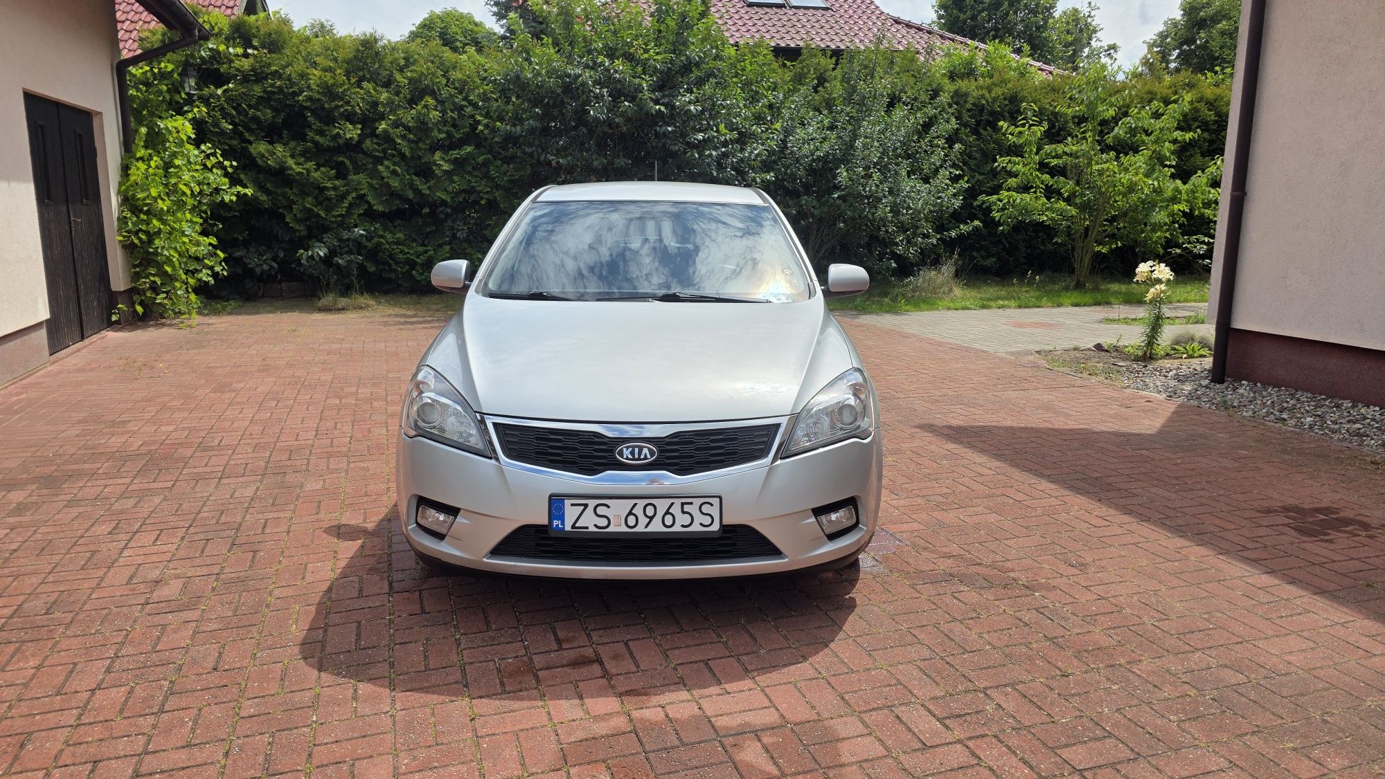 Kia ceed 1.6 2010