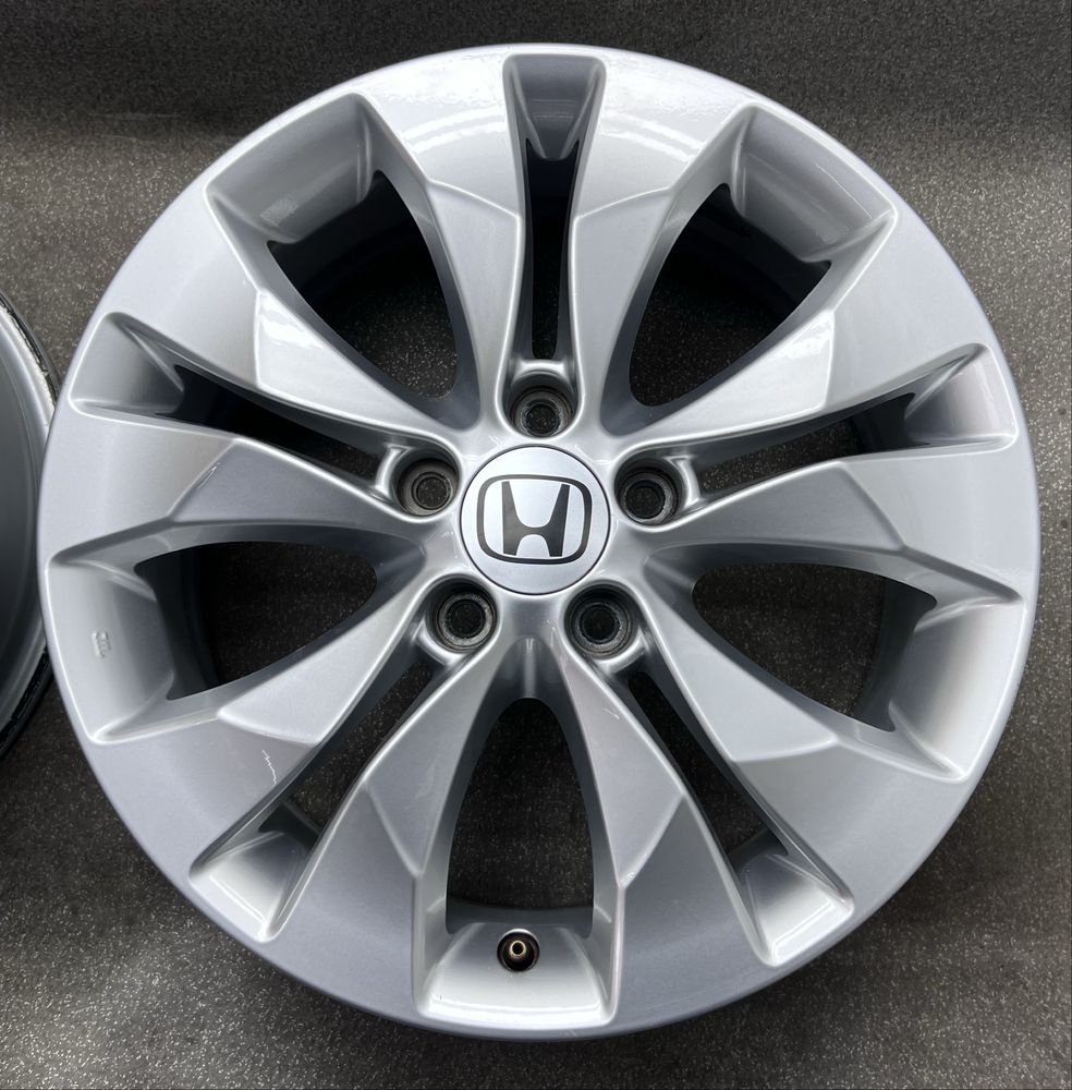 Диски R17 5 114.3 et50 J6.5 Оригінал Honda CR-V хонда титани