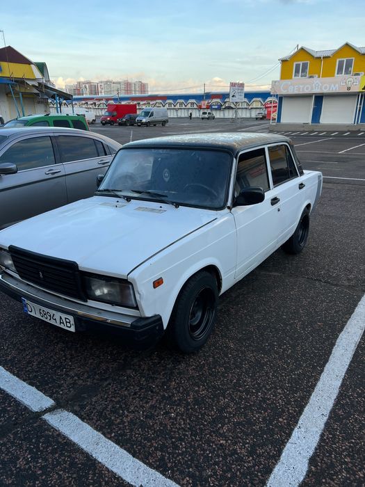 Продам ВАЗ 2105 1.5л