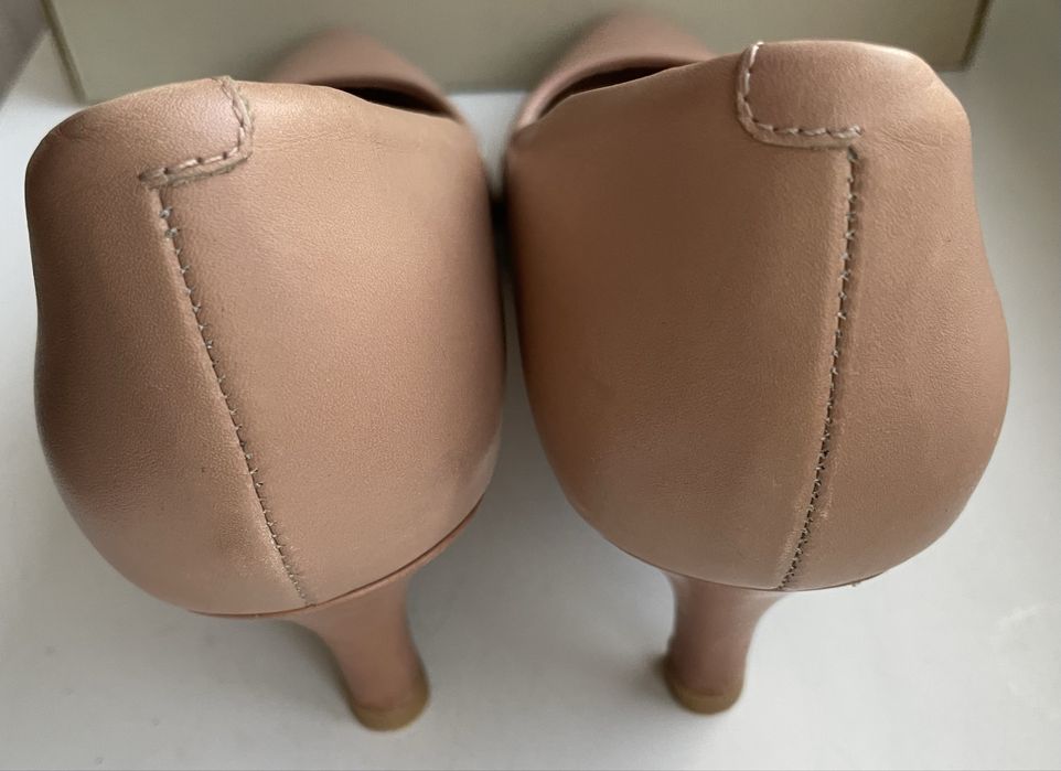 Шкіряні туфлі Clarks. Розмір 41,5. Устілка 26,5