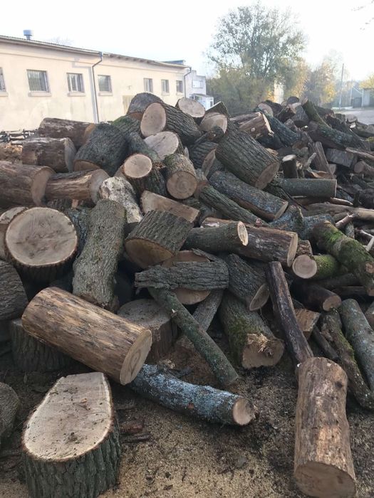 Дрова дуб опт метровый