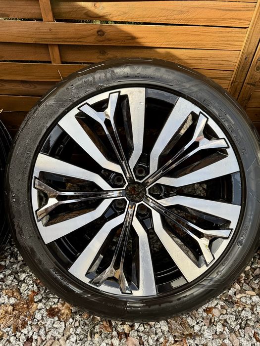 Kola felgi aluminiowe 20 cali OE Initiale Paris