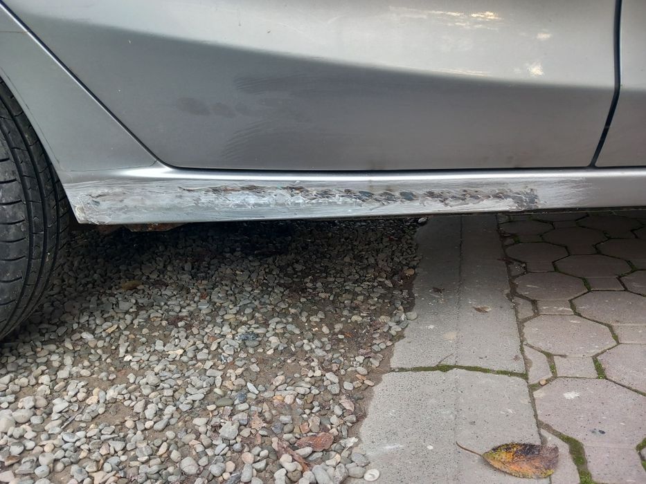 Konserwacja podwozi, usuwanie korozji z nadwozia poprawki  lakiernicze