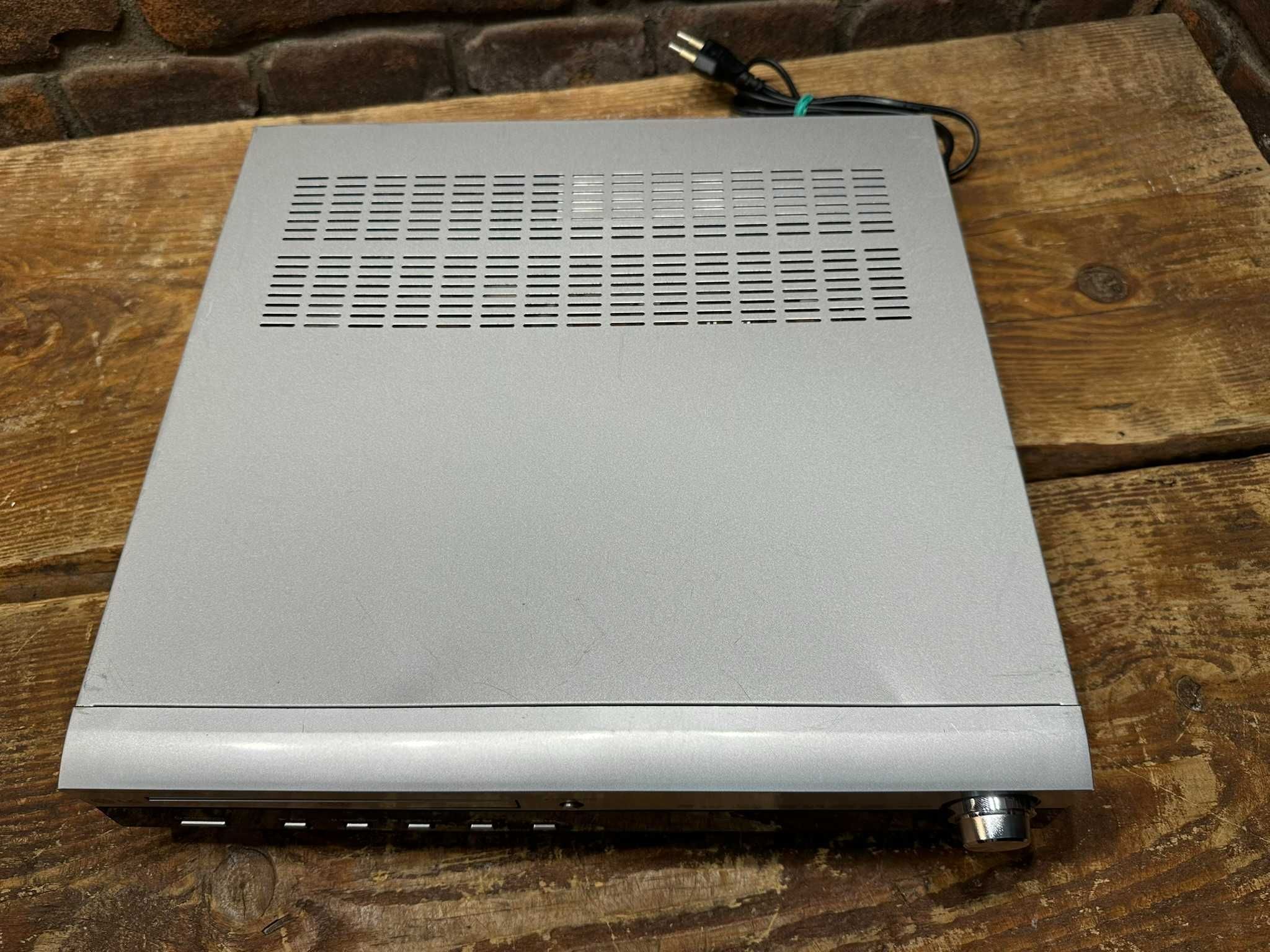 Amplituner z odtwarzaczem DVD LG LH-D6230