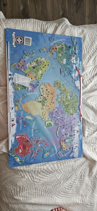 Magnetyczna mapa świata dla dzieci