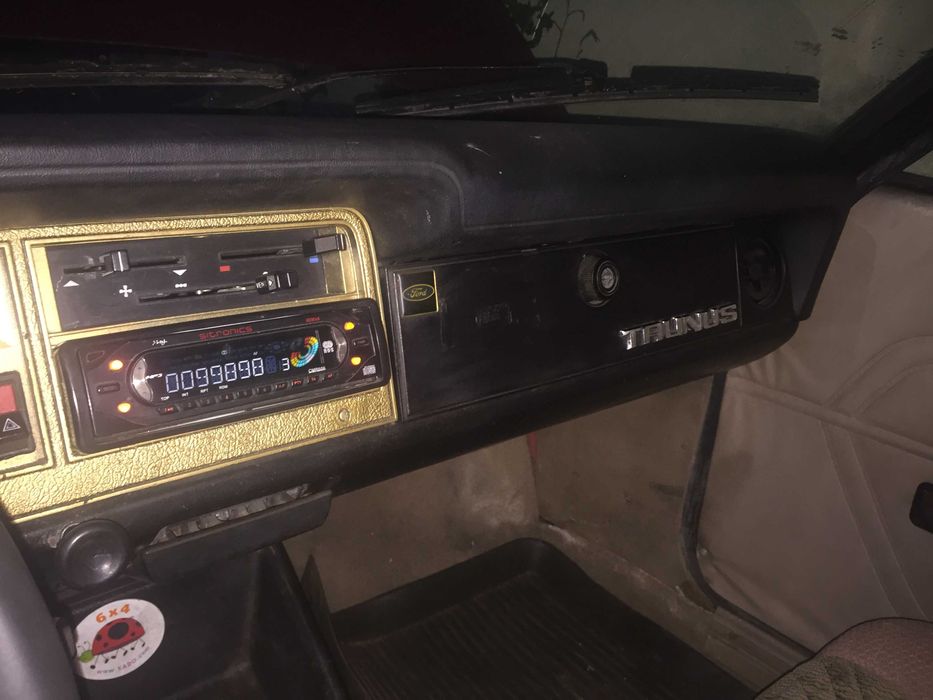 Терміново продам Форд Таунус