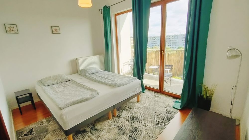 Apartament Żoliborz na dobę 3 pokoje wysoki standard parking gratis