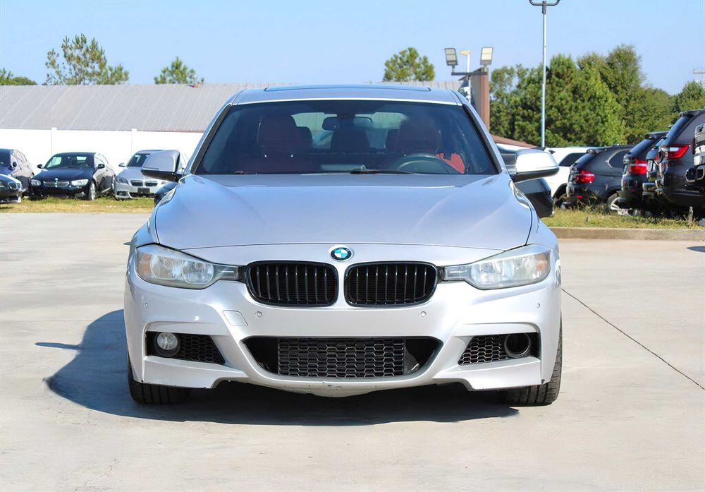 BMW 328i      2015