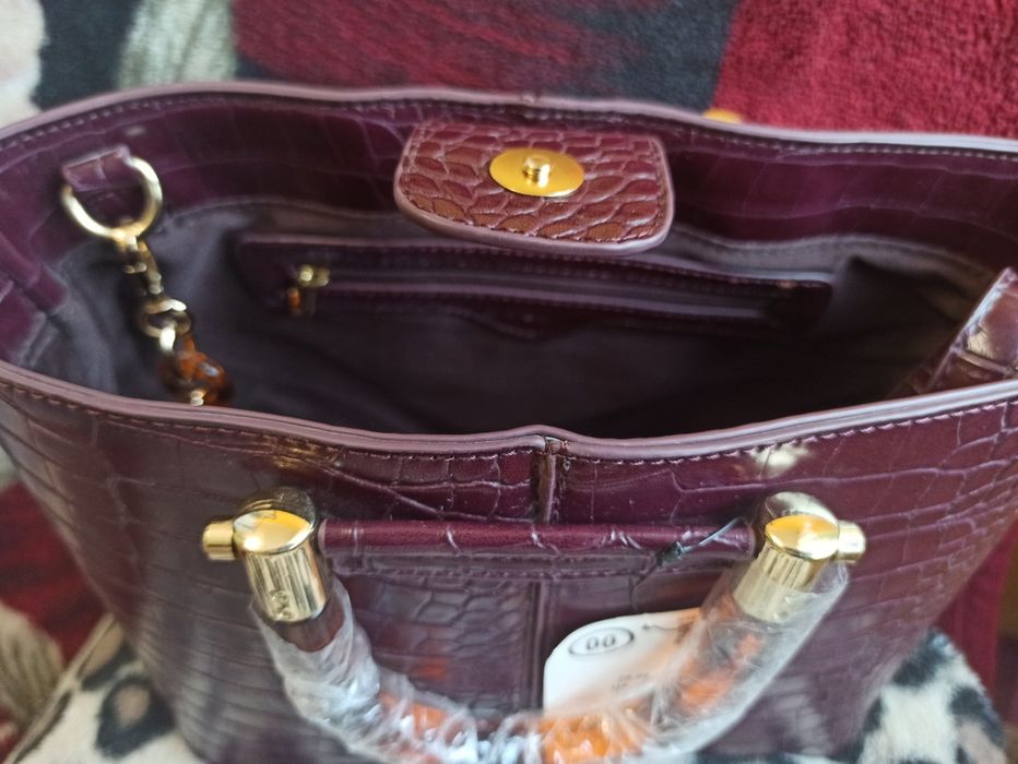 Torebka kuferek burgundowa, Orsay