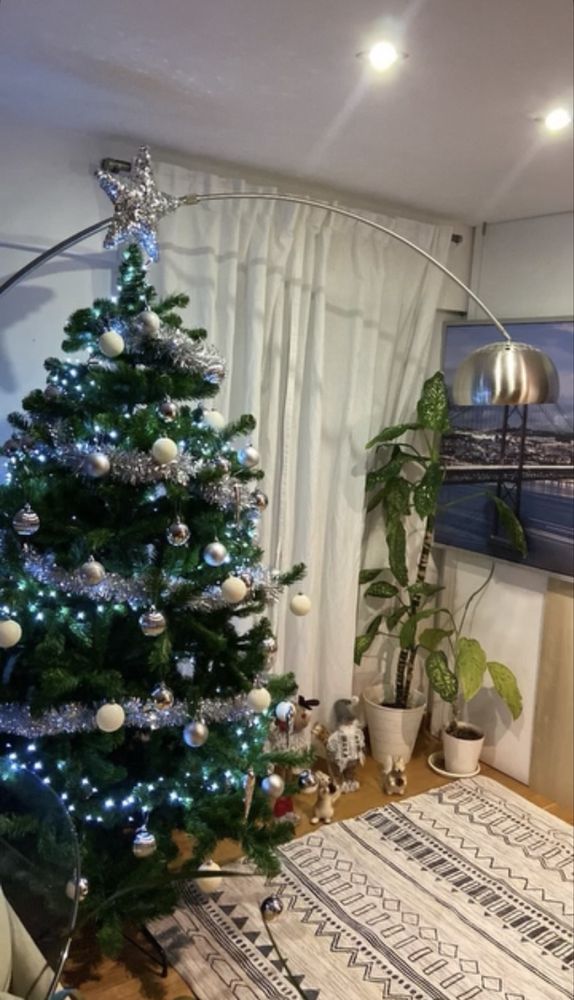Vendo árvore de Natar 210cm