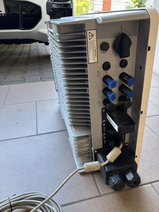 Falownk  hybrydowy 5KW ET