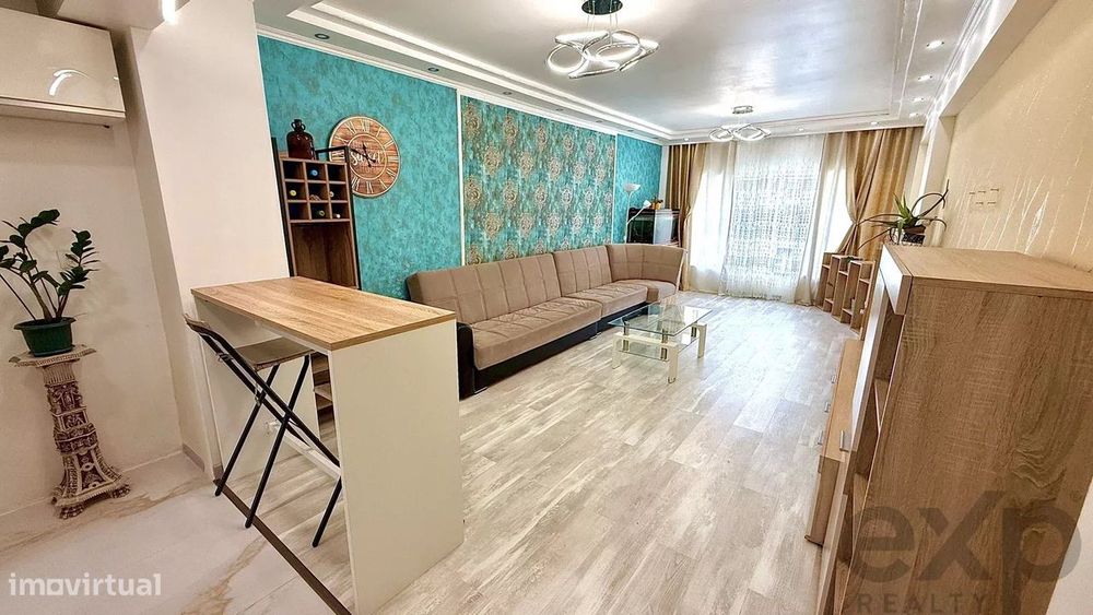 Excelente Oportunidade: T3 Casal Da Serra Remodelado