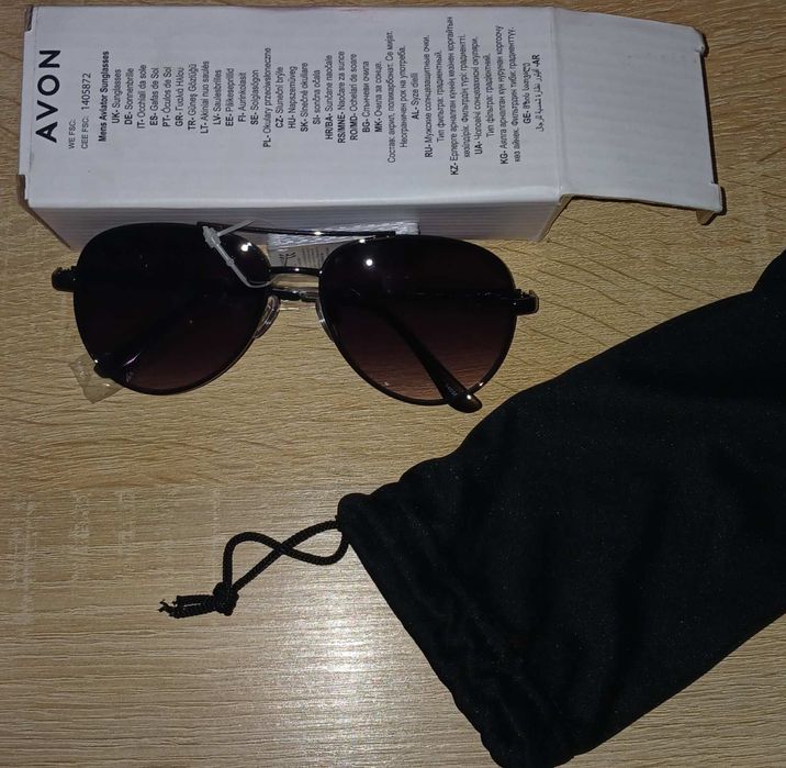 Окуляри від ейвон