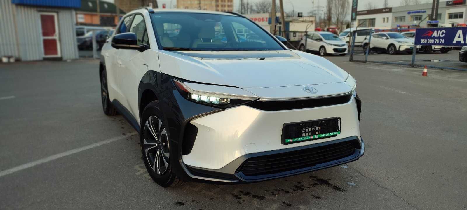 TOYOTA BZ4X  4WD  electro  на 600 км за 90 грн в Києві