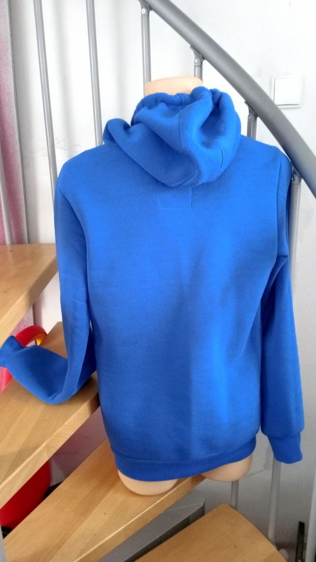 Bluza męska z kapturem niebieska kieszenie typu kangurek ocieplana M