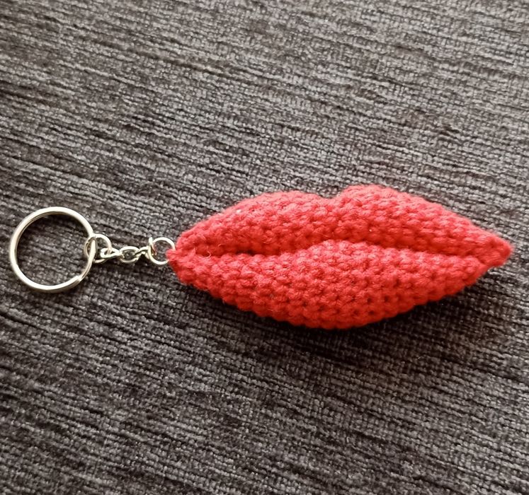 Usta brelok - Amigurumi