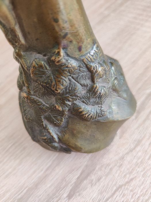 Латунная ваза для цветов