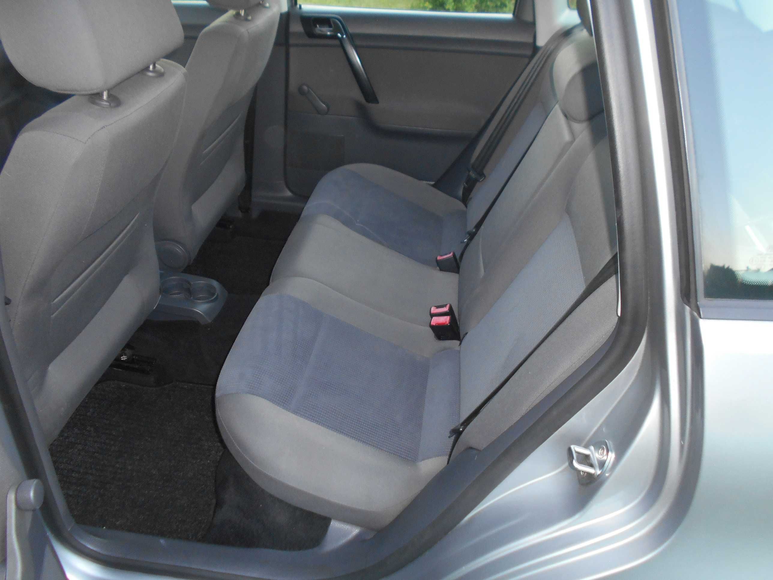 sprzedam Volkswagen Polo rok.2006 poj.1,4 MPI benzyna