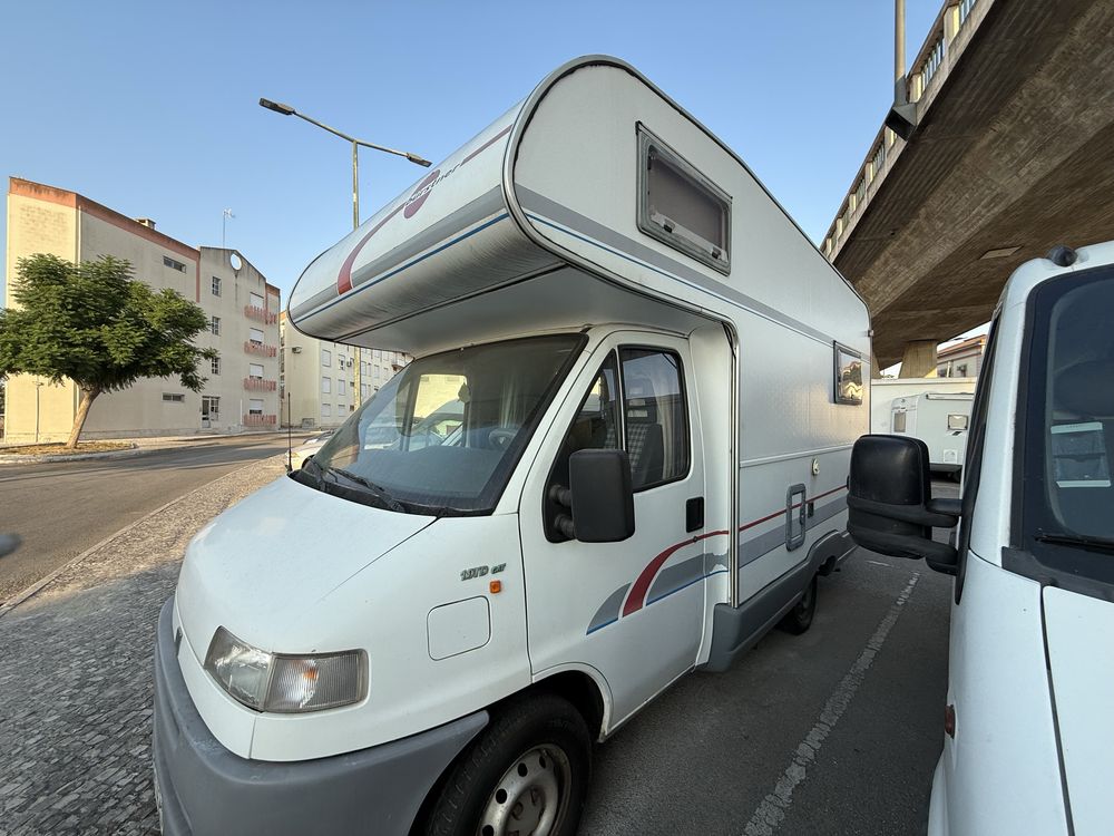 Autocaravana fiat ducato 1.9 turbo diesel