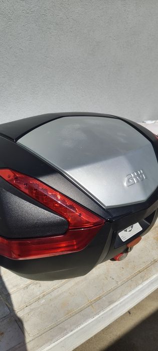 Top Case GIVI Monokey V47